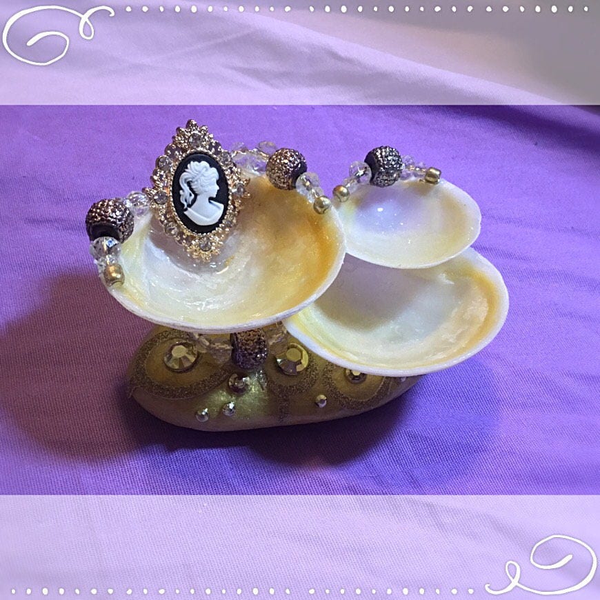 Seashell Jewelry holder