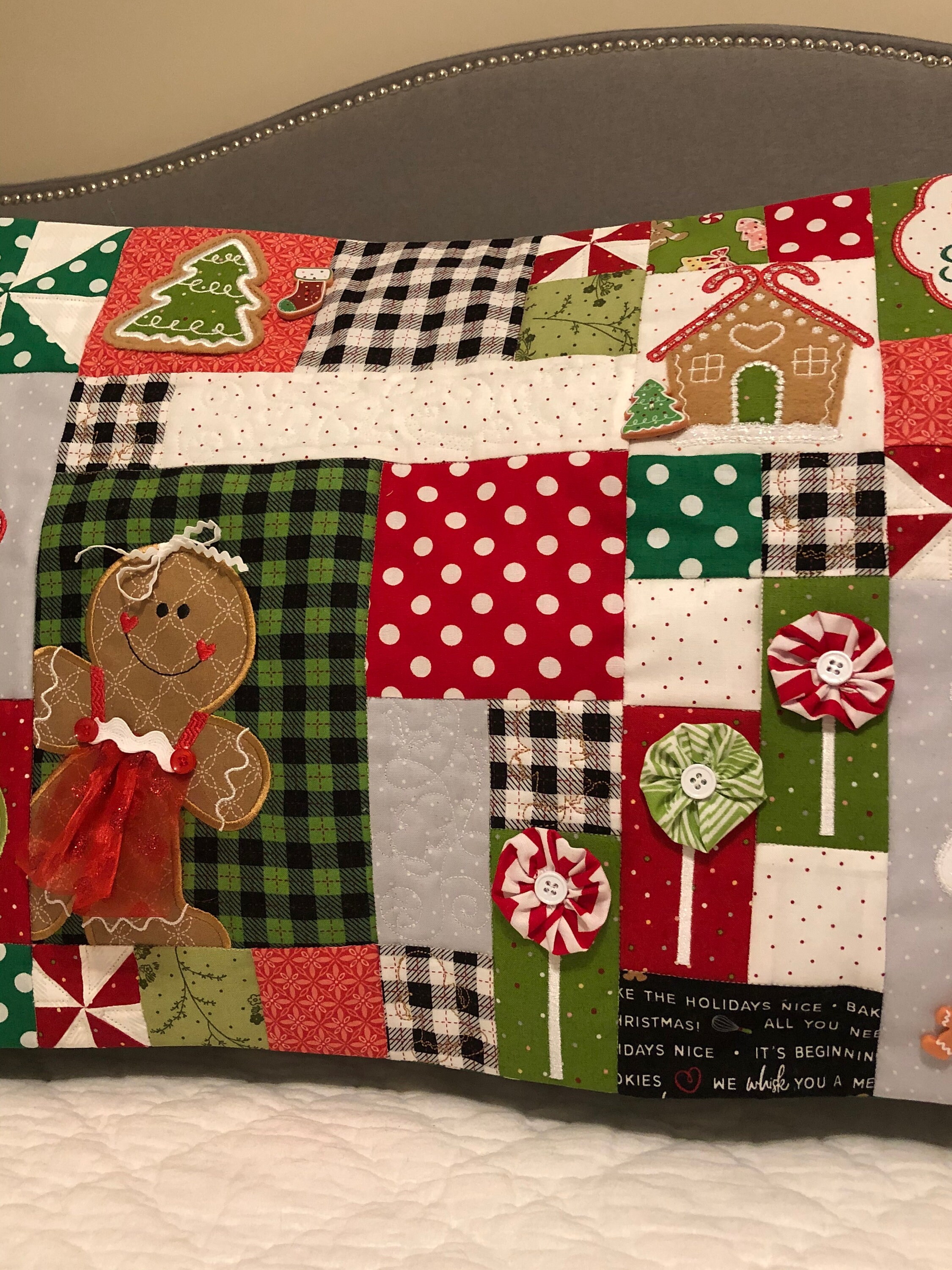 Ginger's Kitchen Bench Pillow Cover, Christmas Bench Pillow Cover