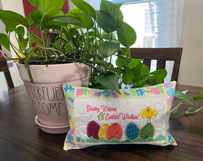 A Year in Words, Pillow Pattern, January Pillow Pattern, Winter Word