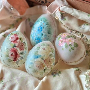 Vintage hand painted glass eggs floral Easter egg decoration set