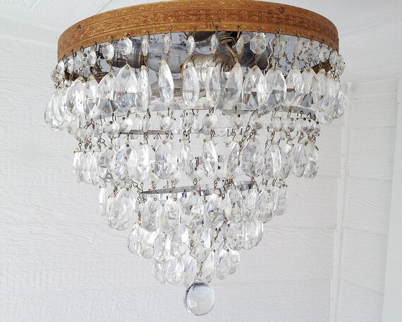 Vintage Chandelier Flush Mount Glass Crystal Lighting Sparkly Fancy Ceiling Hall Light Tiered Waterfall Wedding Cake Cascade Fixture