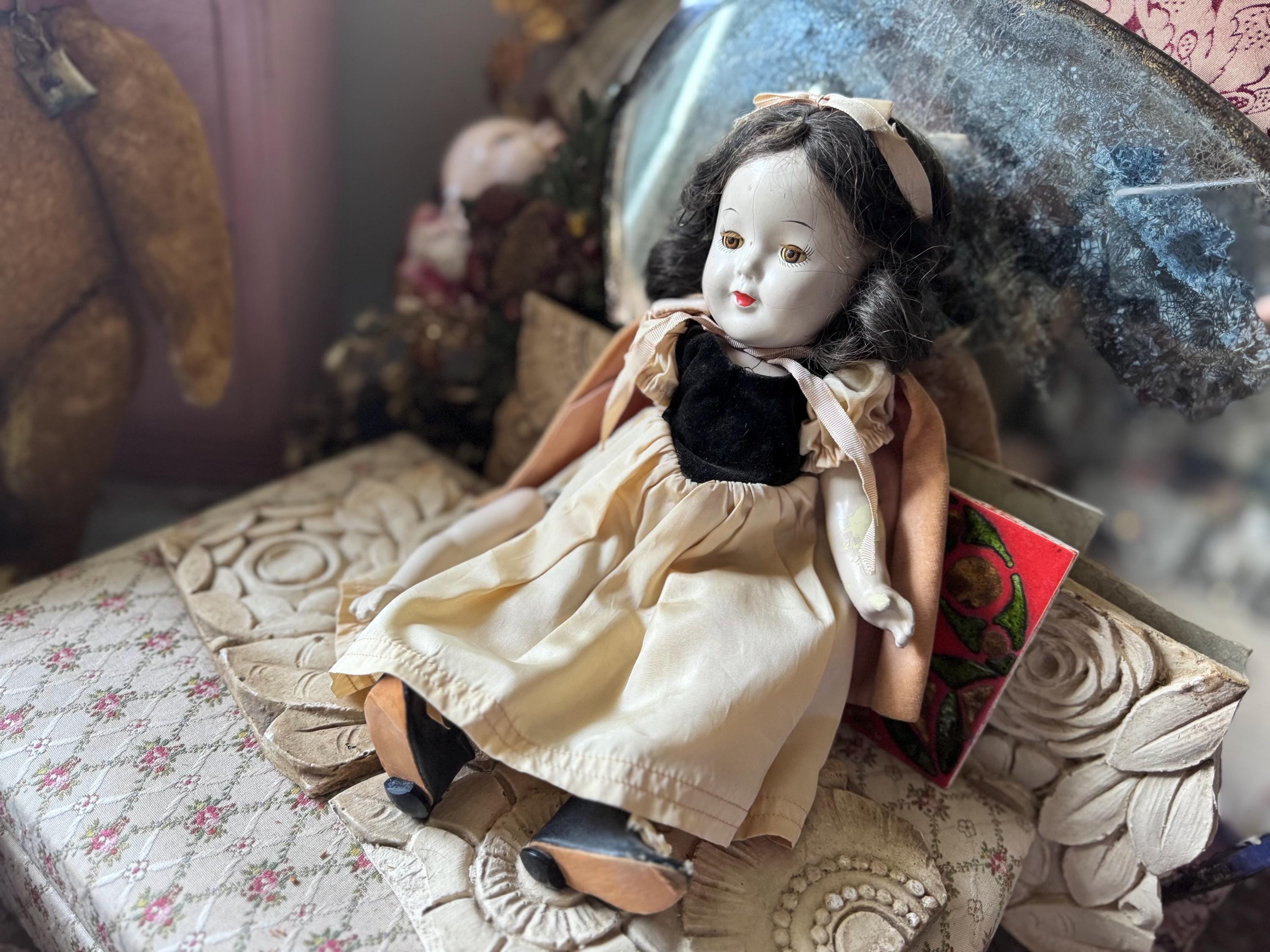 Madame Alexander Snow White - Etsy