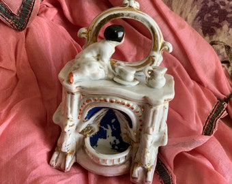 Vintage porcelain child figural trinket box old lidded dresser vanity box 4 inch