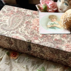 Vintage floral fabric box small flower fabric covered storage case 12.5 inch