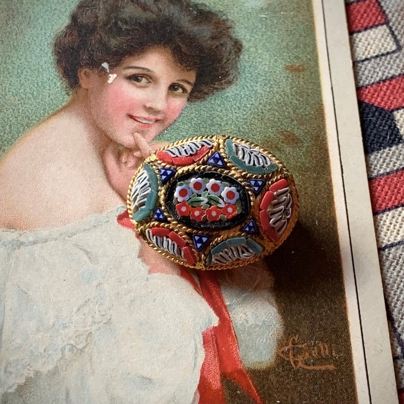 Paire De Clips à Cheveux Vintage En Micro-mosaïque - Motif Doré Et Pierre - Occasion Bon état - Origine France