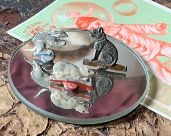 Vintage set 3 tiny metal animals on miniature mirror cat mouse