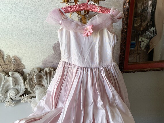 Vintage satin dress pale lavender pink girl teen p