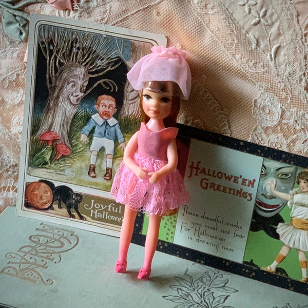 Vintage Uneeda Tiny Teens doll miniature retro pocket doll girl figurine