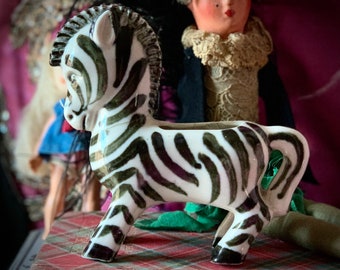 Vintage zebra planter small shabby painted ceramic wild animal horse figurine 5.5 inch long
