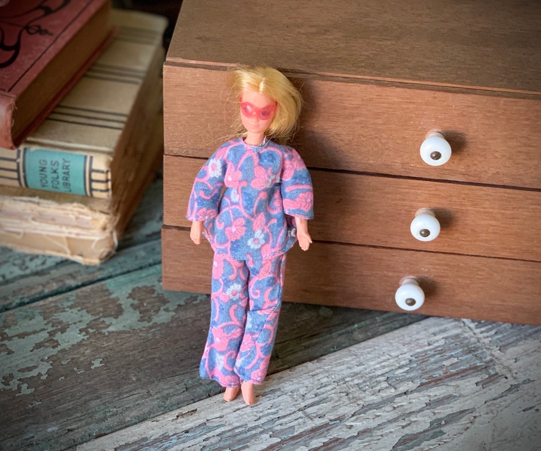 Poupée mattel de 1967 - France