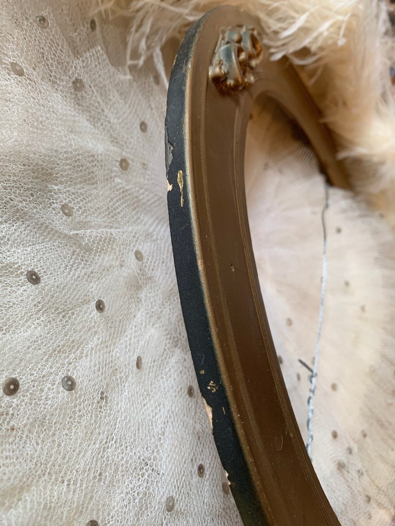 Vintage Gold Frame Shabby Oval Wood Picture Frame 14 X 17 Inch Etsy