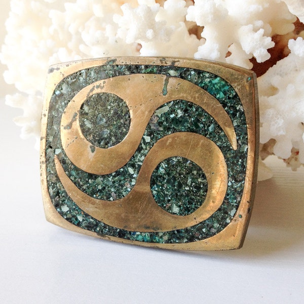 Vintage brass zodiac buckle cancer horoscope yin yang green stone belt buckle retro astrology accessory