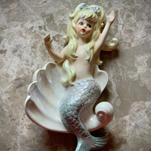 Vintage mermaid wall plaque retro ceramic blond pinup girl lusterware wall decor 7.25 inch long