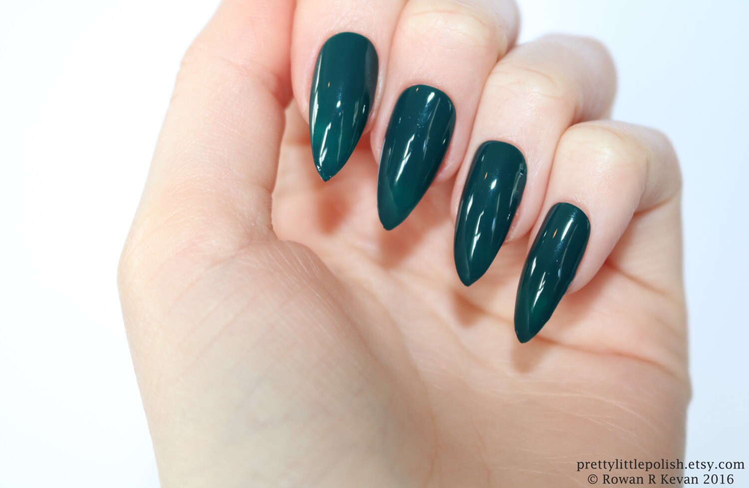 Stiletto nails Dark green stiletto nails Fake nails Press | Etsy