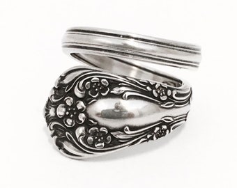 Sterling Silver Spoon Ring circa 1940 - Handmade Spoon Ring - Silverware Jewelry