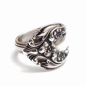 Sterling Silver Spoon Ring circa 1940 Handmade Spoon Ring Silverware Jewelry image 1