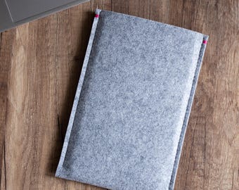 Handmade Light Grey Felt Sleeve for reMarkable Paper Pro Move with Marker