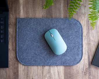 Vegan Felt Mouse Pad: Light Gray Minimalist Desk Mat