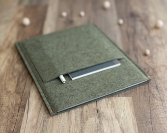 Kindle Scribe sleeve case cover with pocket, dark olive green felt