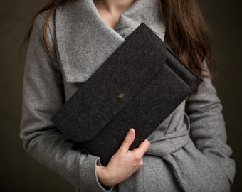 Surface Pro cover case sleeve with closure and pen slot