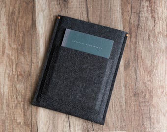 Handmade Onyx Boox E-reader Sleeve, Anthracite Felt with Custom Colour Accent