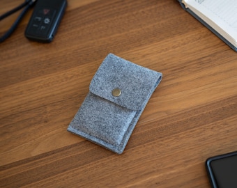 Slim Felt Card Sleeve | Front Pocket Wallet for 6 Cards and Bills