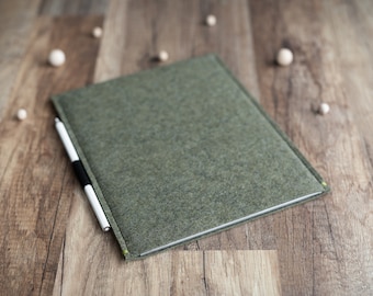 reMarkable case sleeve cover with pen holder, dark olive green felt