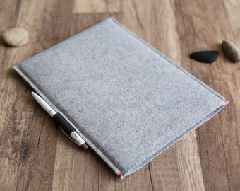 Kindle Scribe sleeve case cover with pen holder, light grey felt