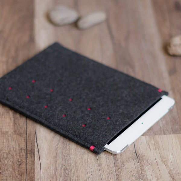 iPad Mini sleeve case cover, dotted anthracite felt, handmade