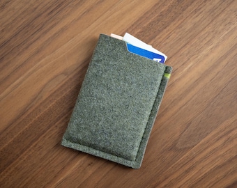 Minimalist Felt Card Holder | Slim Wallet with Custom Accent Color
