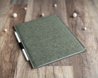 Kobo Elipsa 2E sleeve case cover with pen holder, dark olive green felt