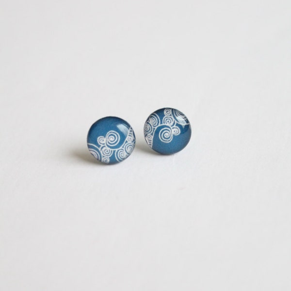 10 mm small studs, small stud earrings, blue stud earrings,blue and white, blue earrings, blue studs, blue,
