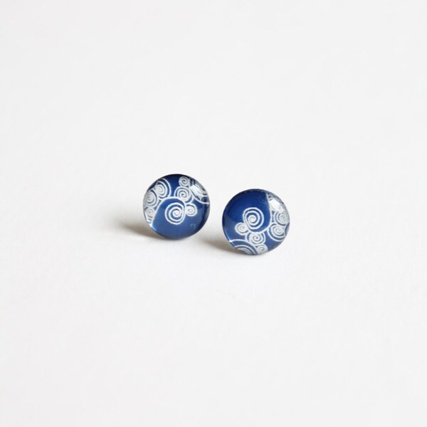 10 mm small studs, small stud earrings, blue stud earrings,blue and white, blue earrings, blue studs, blue,