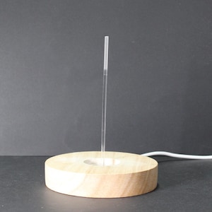 Alien bust side view