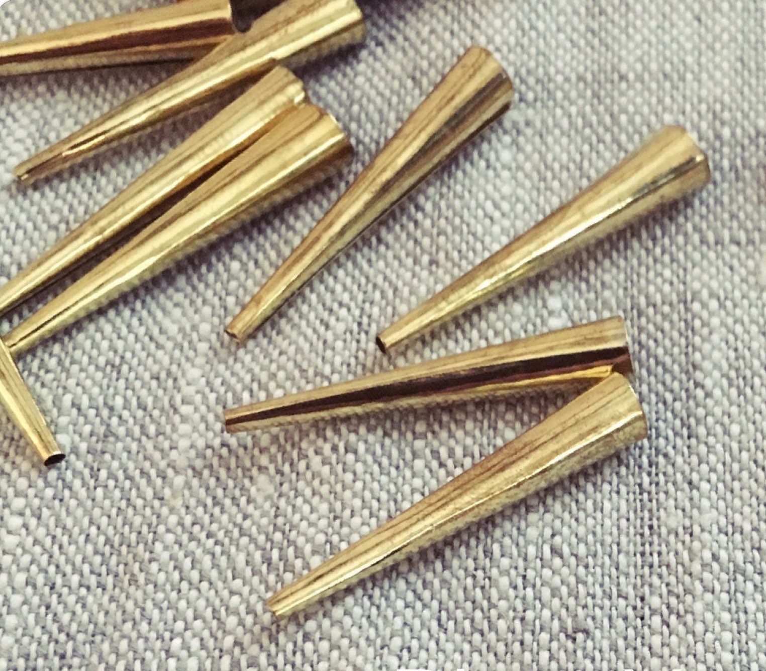 DIY: Make your own Filigree Aglets!