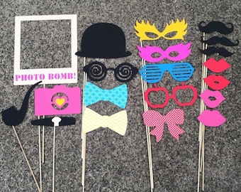 Photo Booth Props - Wedding Props - Party Props - Photobooth Props - Birthday Party Props - Wedding Photobooth - Props with Handles - 20pcs