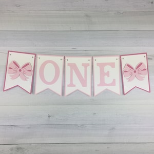 HAIR BOW Highchair Banner - Coquette Bow Banner - Hair-Bow Banner - 1st Birthday - Highchair Banner - Age Banner - Girl Highchair Banner