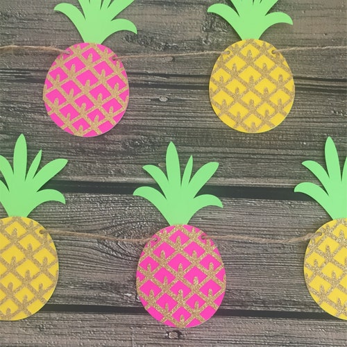 PINEAPPLE Garland - Tropical Banner - Pineapple shops Banner - Tutti Frutti Party - Luau Decor - Tropical Birthday - Summer Party - Birthday Party