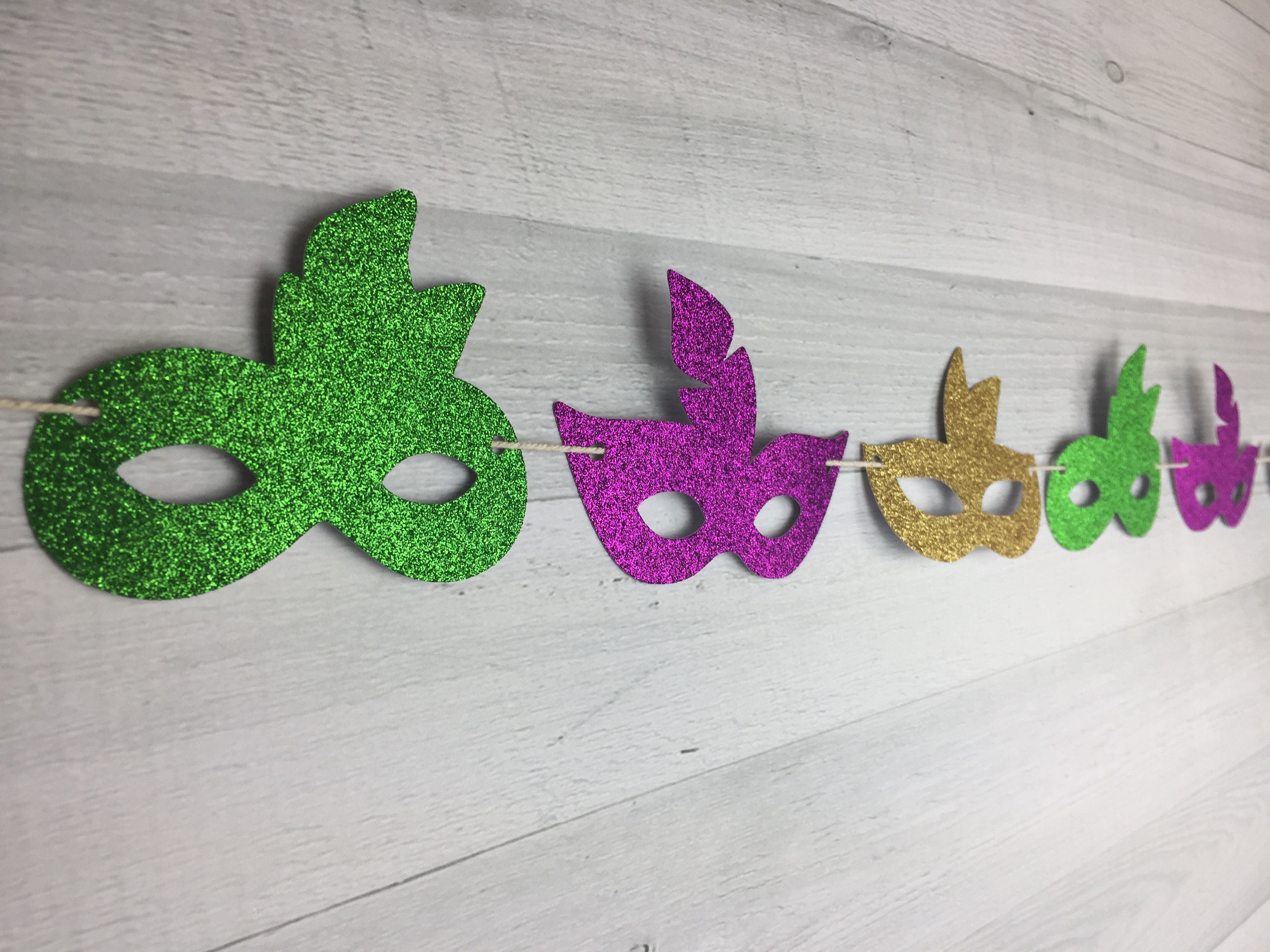 mardi gras garland