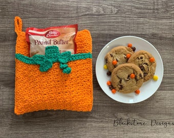 Crochet Potholder Pattern, Pumpkin or Jack O'Lantern Pot Holder, Fall, Halloween, Thanksgiving, Kitchen Decor