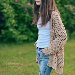 Crochet Cardigan Pattern, Oversized Granny Stitch Cardigan for Kids, Oversized Crochet Cardigan Pattern, Lightweight Cardigan Pattern