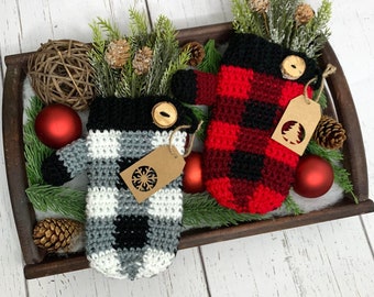 Buffalo Plaid Gift Mitten PDF crochet pattern ONLY, Christmas Gift, Holiday Gift, Gift Wrap Alternative, Last Minute Gift, Secret Santa Gift