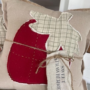 Sweet Strawberry Farmhouse Pillow – 14” x 14” Canvas & Vintage Quilt Summer Country Decor