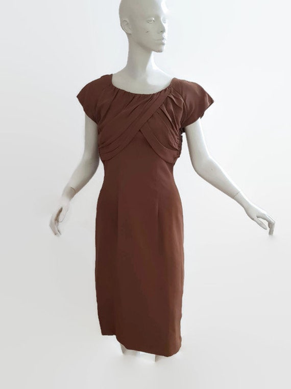 M L 50s coffee dress shoulder train trudy cooper V