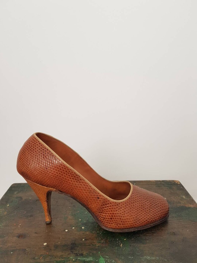 40s tan lizard skin high heel shoes UK 5 US 7 WW2 shoes | Etsy