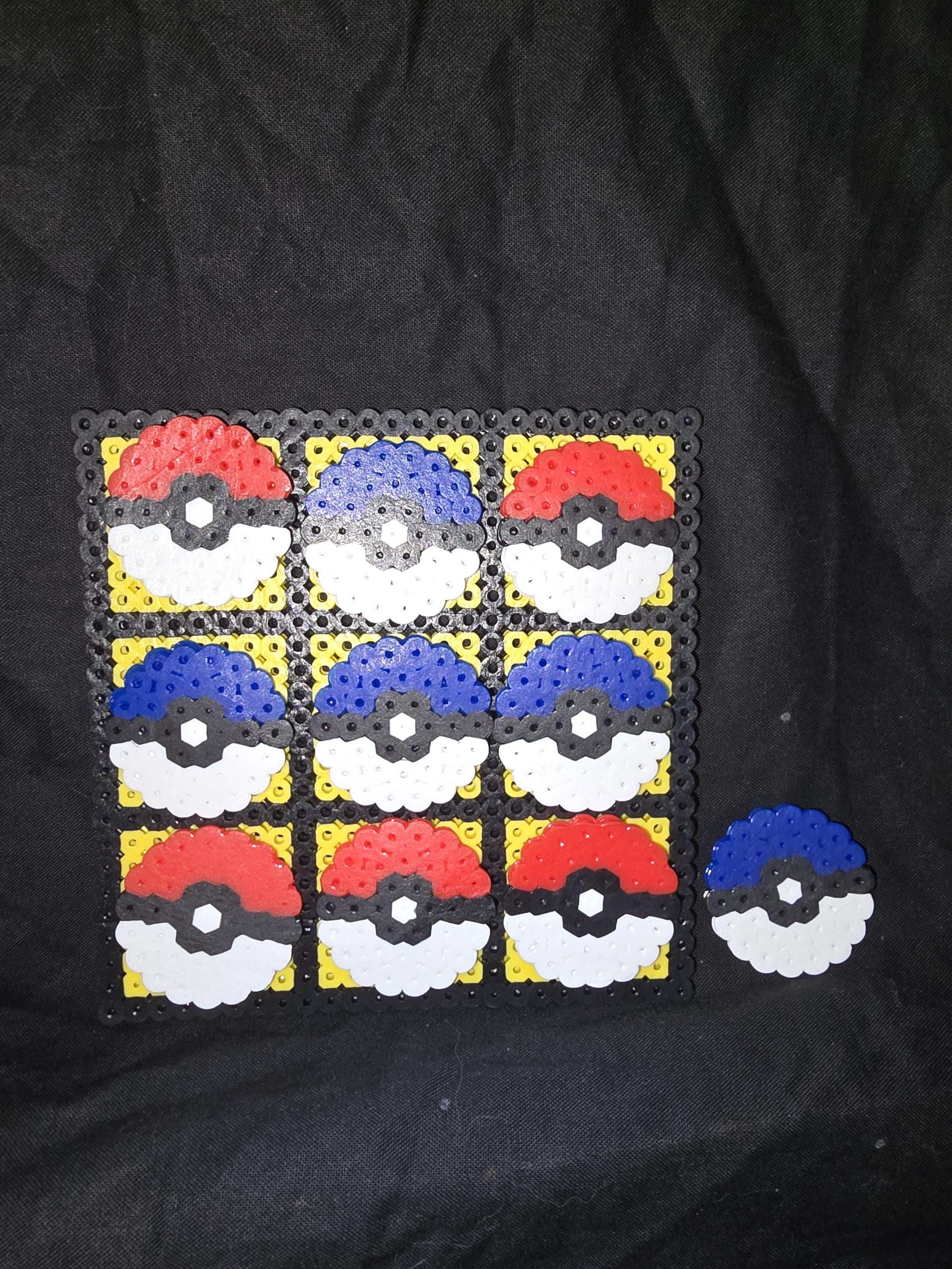 Poké ball perler - Etsy Österreich, image size:2250x3000