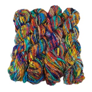 Neu! Strukturiertes recyceltes Sari Seidengarn, Multi Mix Farbe: #4 (Art Yarn)
