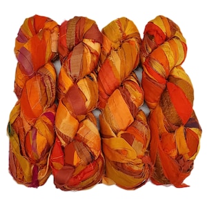 Nouveau ! Ruban de soie sari irisé, 100 g (50 yards) couleur : Orange Medley Mix