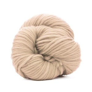 100% Merino Wool Super Chunky Yarn , 100g Color: Egg Shell