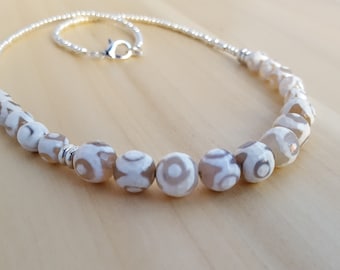 Dzi Agate Necklace / Tibetan Agate Necklace / Dzi Stone Necklace / Heaven's Bead Necklace / Tibetan Jewelry